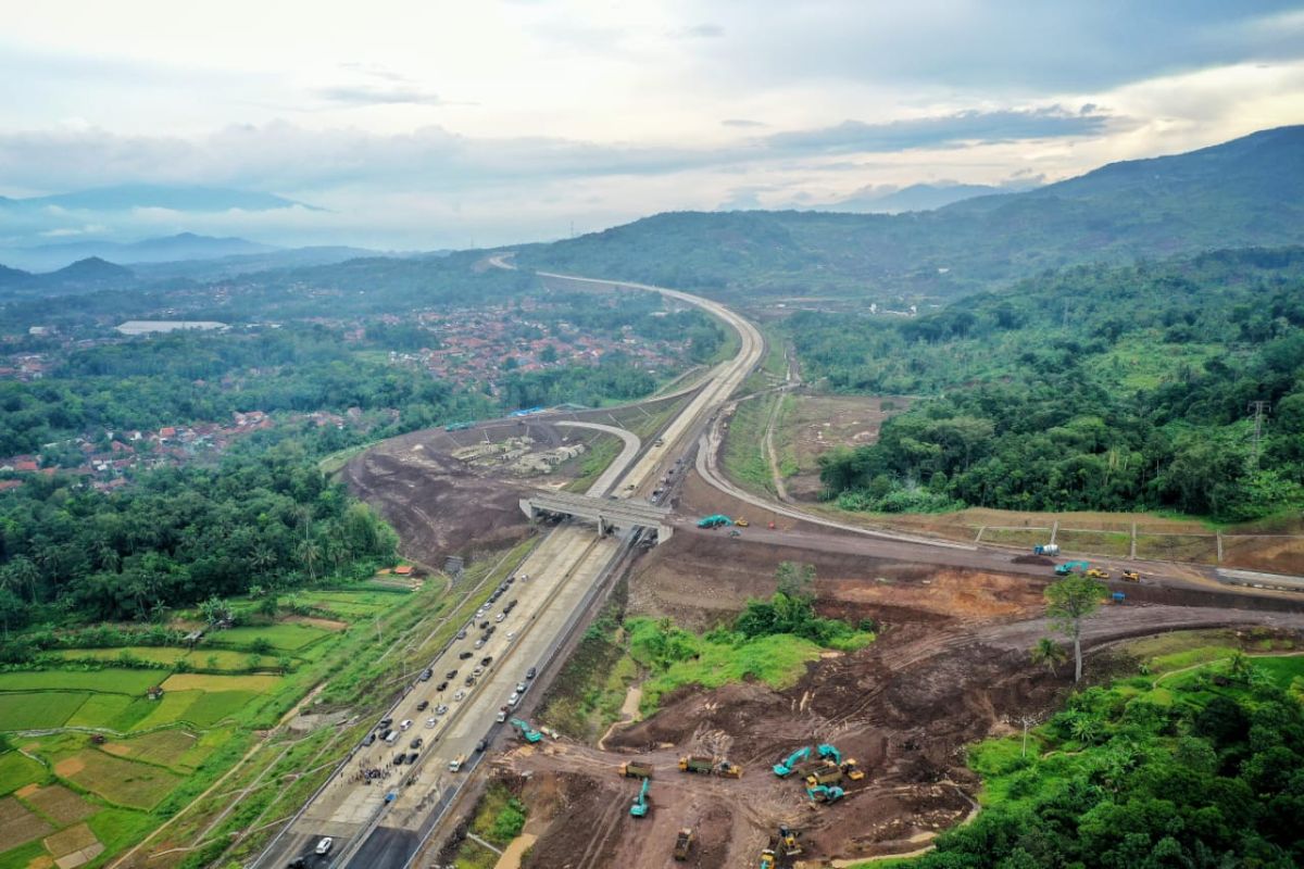 Tragedi Tol Cipali: 6 Nyawa Melayang Akibat Sopir Diduga Mengantuk